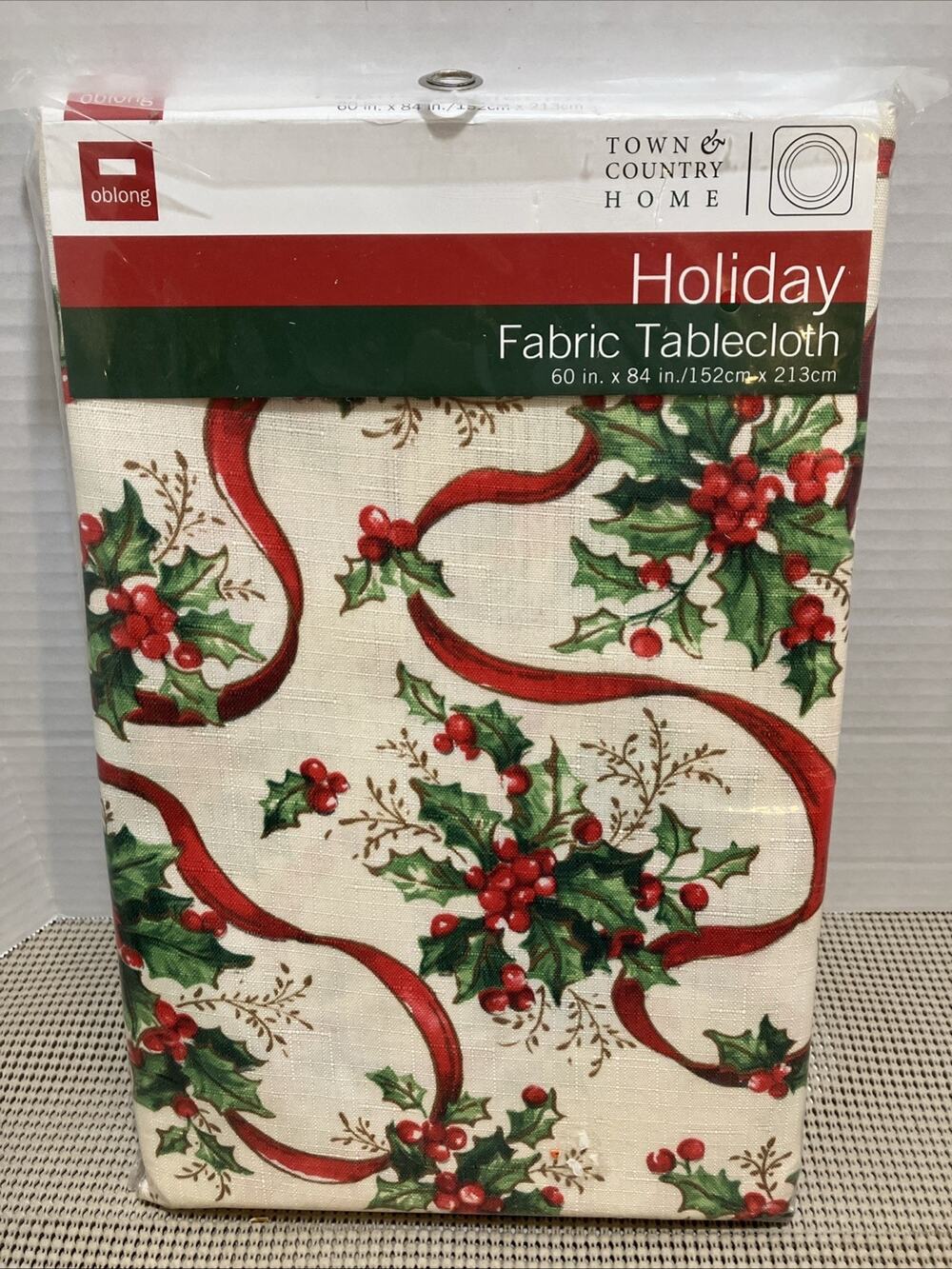 Christmas Tablecloth Holly Berry Fabric Poly Oblong 60x84 Town & Country NEW